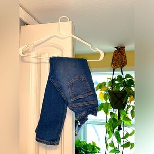 Size SM (6-7)- Old Navy Toddler Girls Skinny Jean